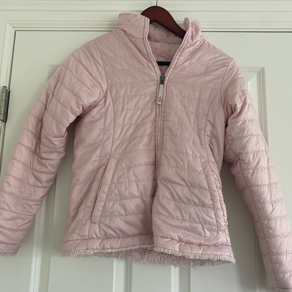 North Face Girls Large (14-16) Pink soft puffer jacket
